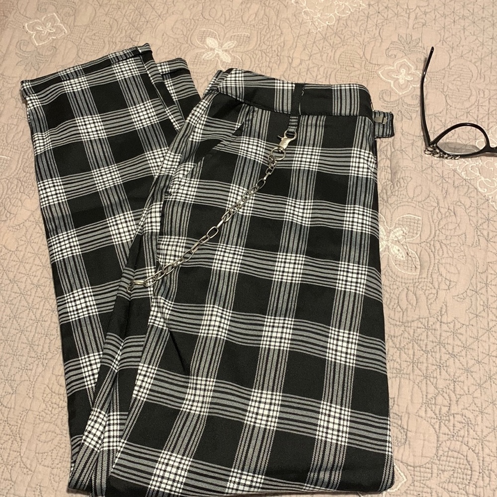 Euc Hot Topic Black and white checkered EMO pants size XL
